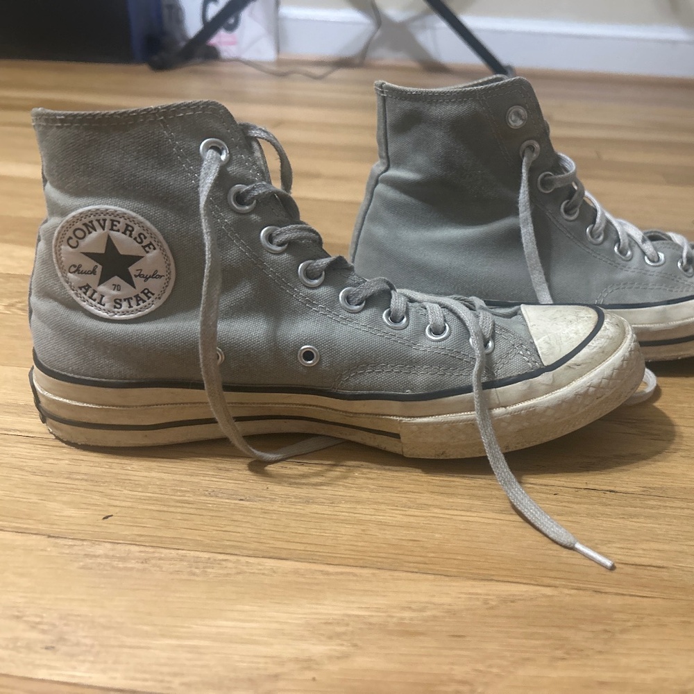 Light green converse